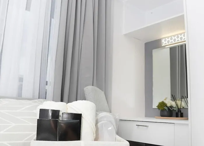 Apartment The Place To Be With Balcony And Kitchen Mandaluyong Manila